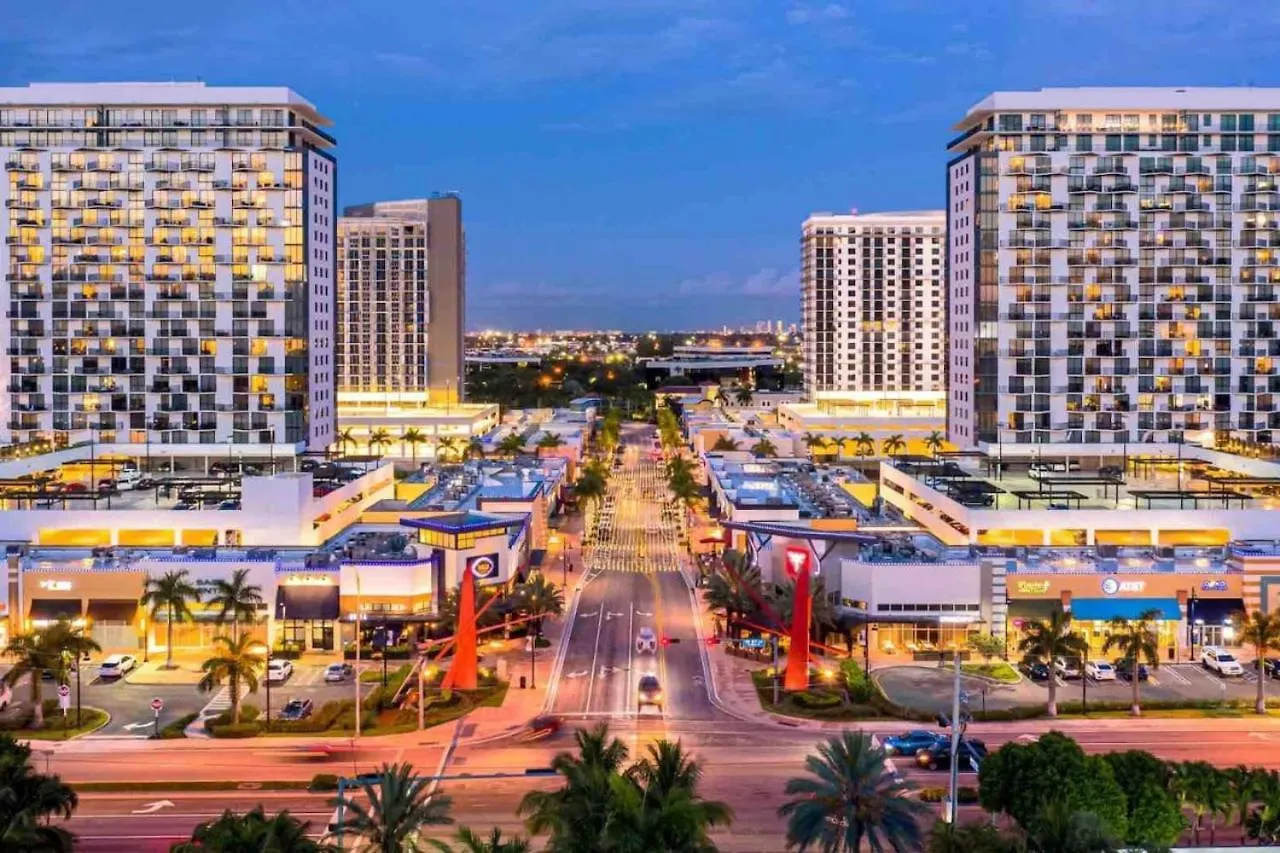 Style Luxury Living In Doral, Miami