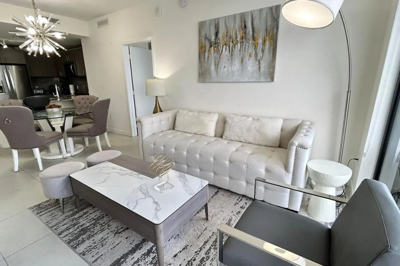 Style Luxury Living In Doral,