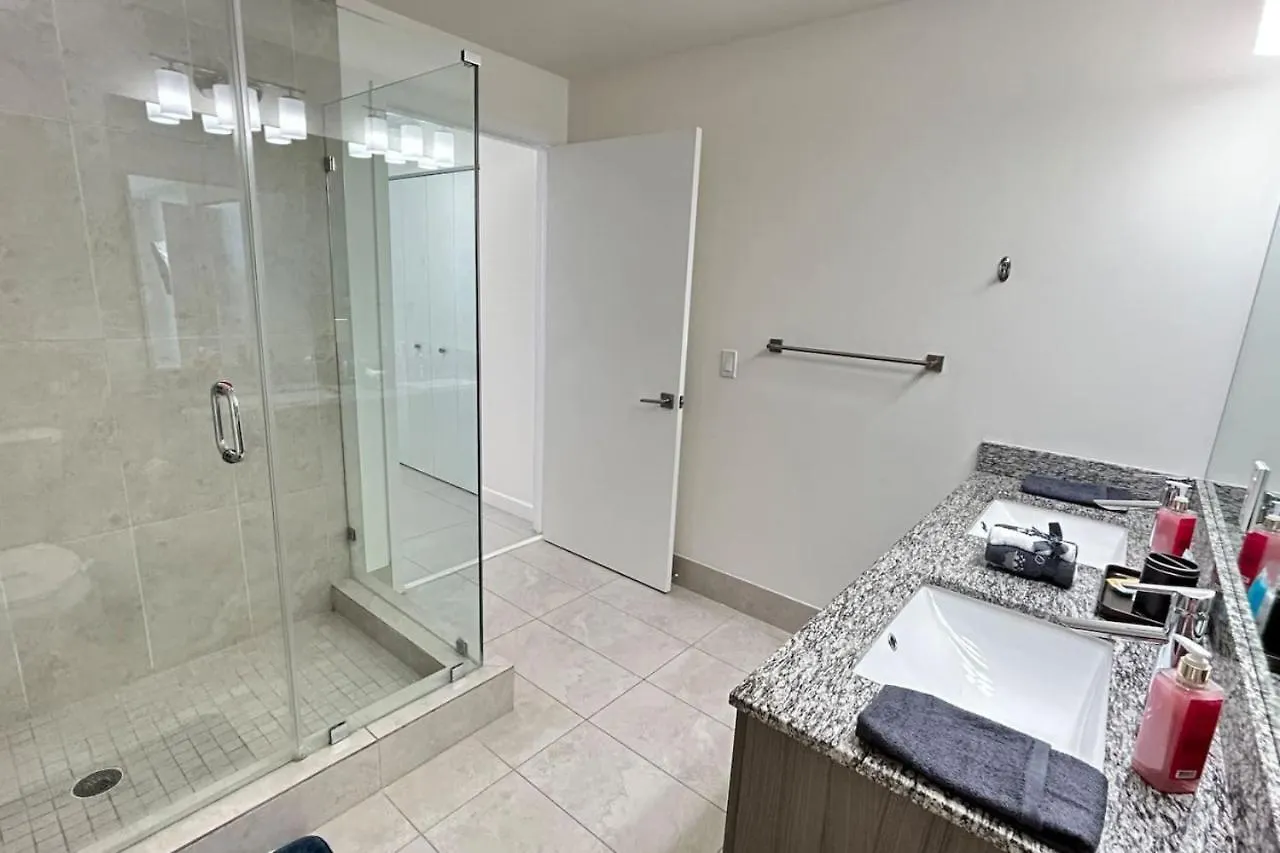 Style Luxury Living In Doral,