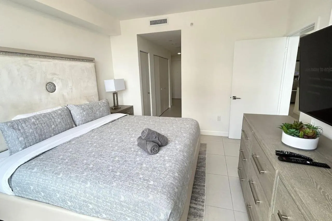 Apartment Style Luxury Living In Doral, Miami