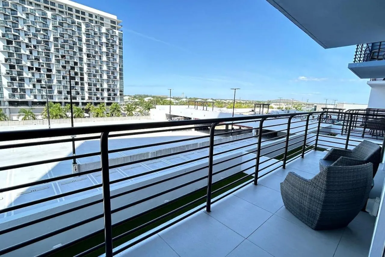 Apartment Style Luxury Living In Doral, Miami