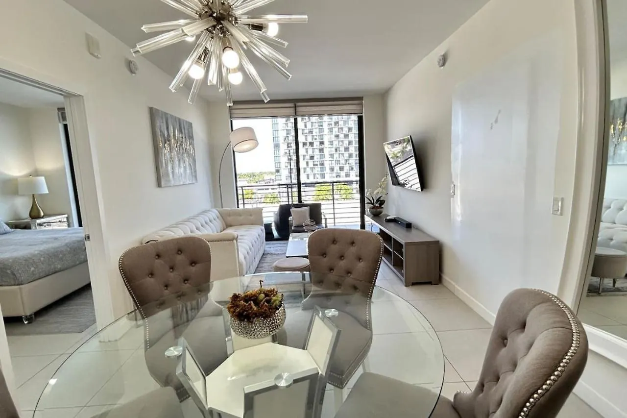 Style Luxury Living In Doral,
