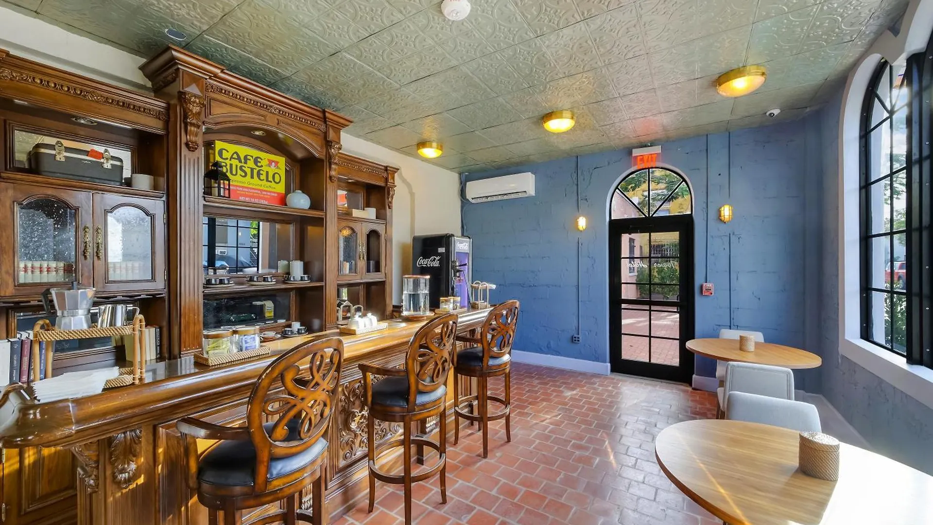 Tower Little Havana Otel
