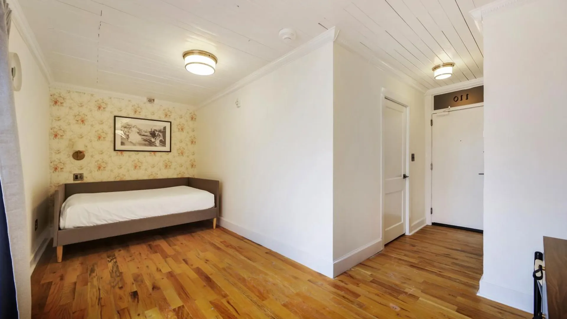 Hotel Tower Little Havana 3*