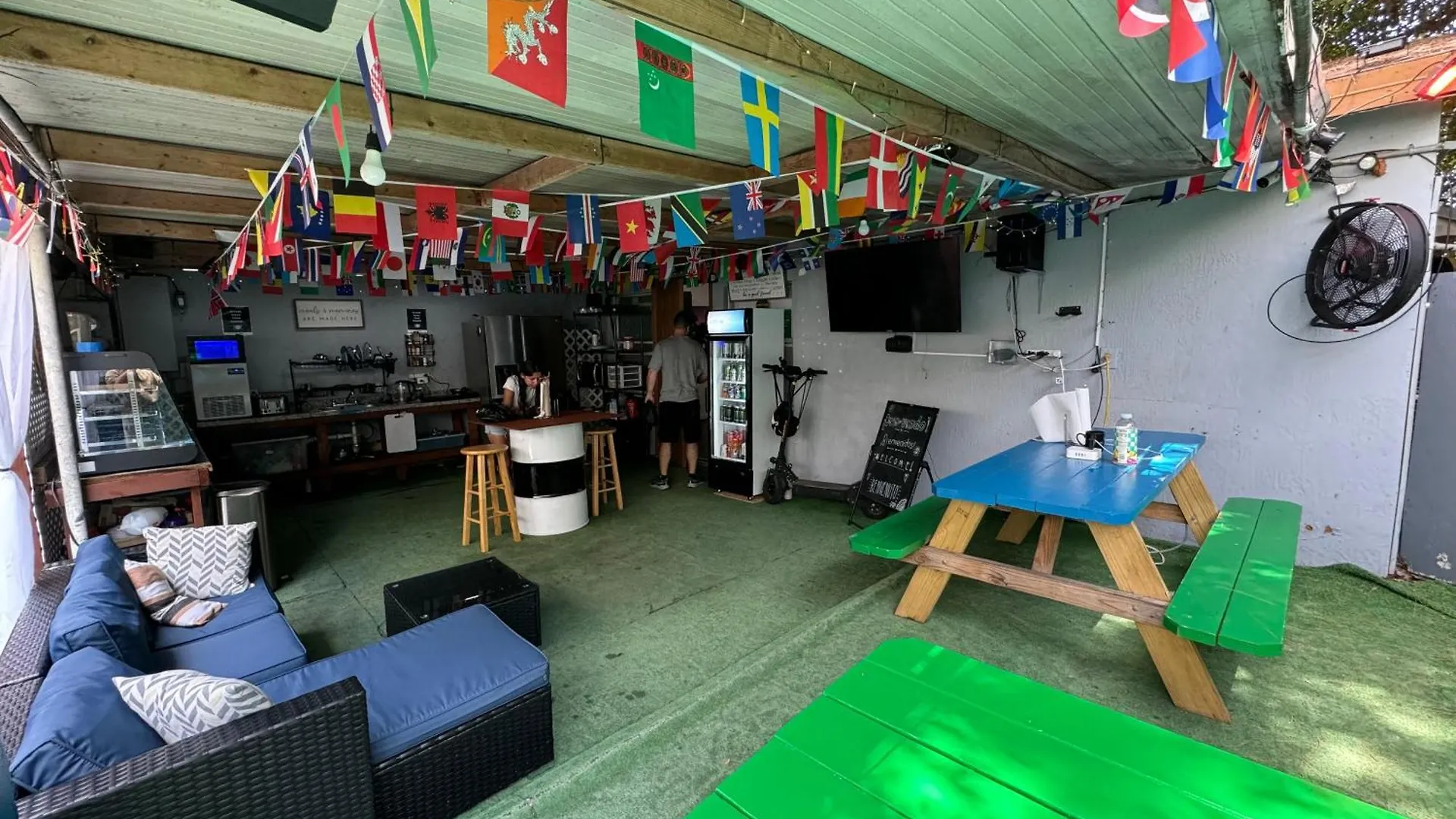 Oqp Vacations Hostel