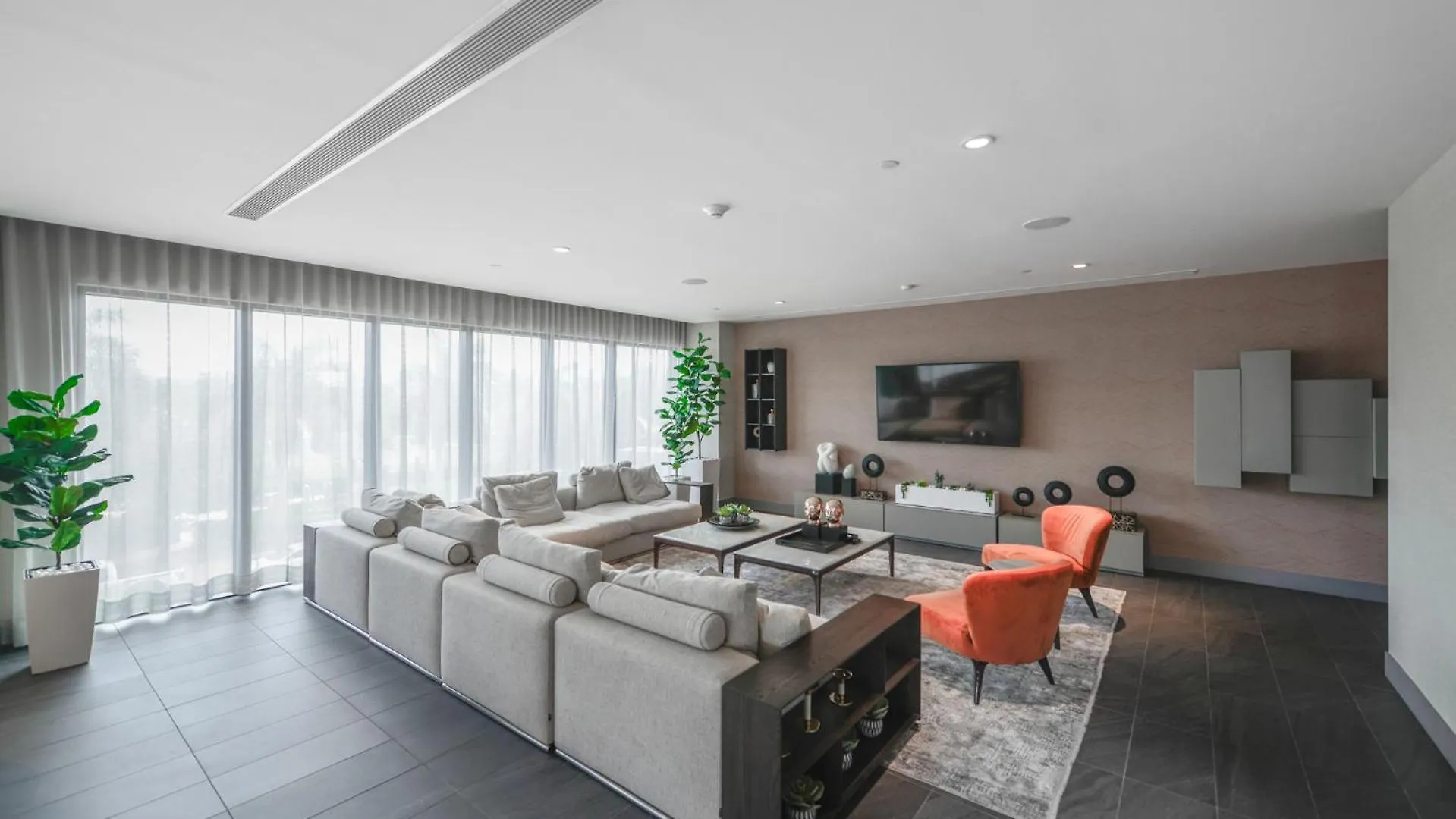 Apartment Modern At Downtown Doral Park Miami