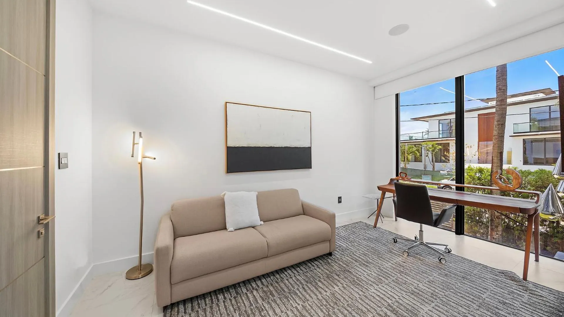 Waterfront 6 Bedrooms Sleeps 14 People * Miami