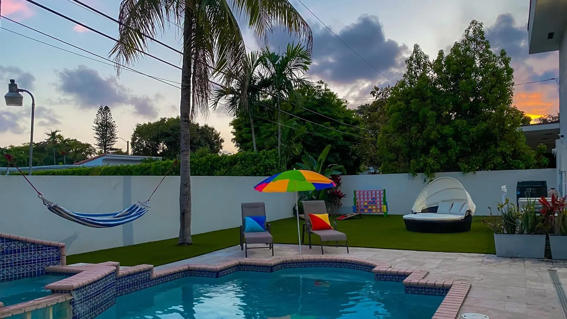 Palma - Prime Location, Pool, Game Room, Outdoor Kitchen Miami