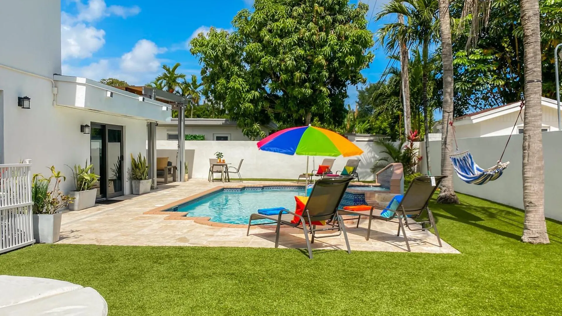 Palma - Prime Location, Pool, Game Room, Outdoor Kitchen *