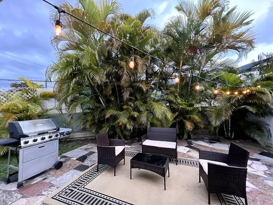 Holiday home Comfortable House Near Downtown & Airport
