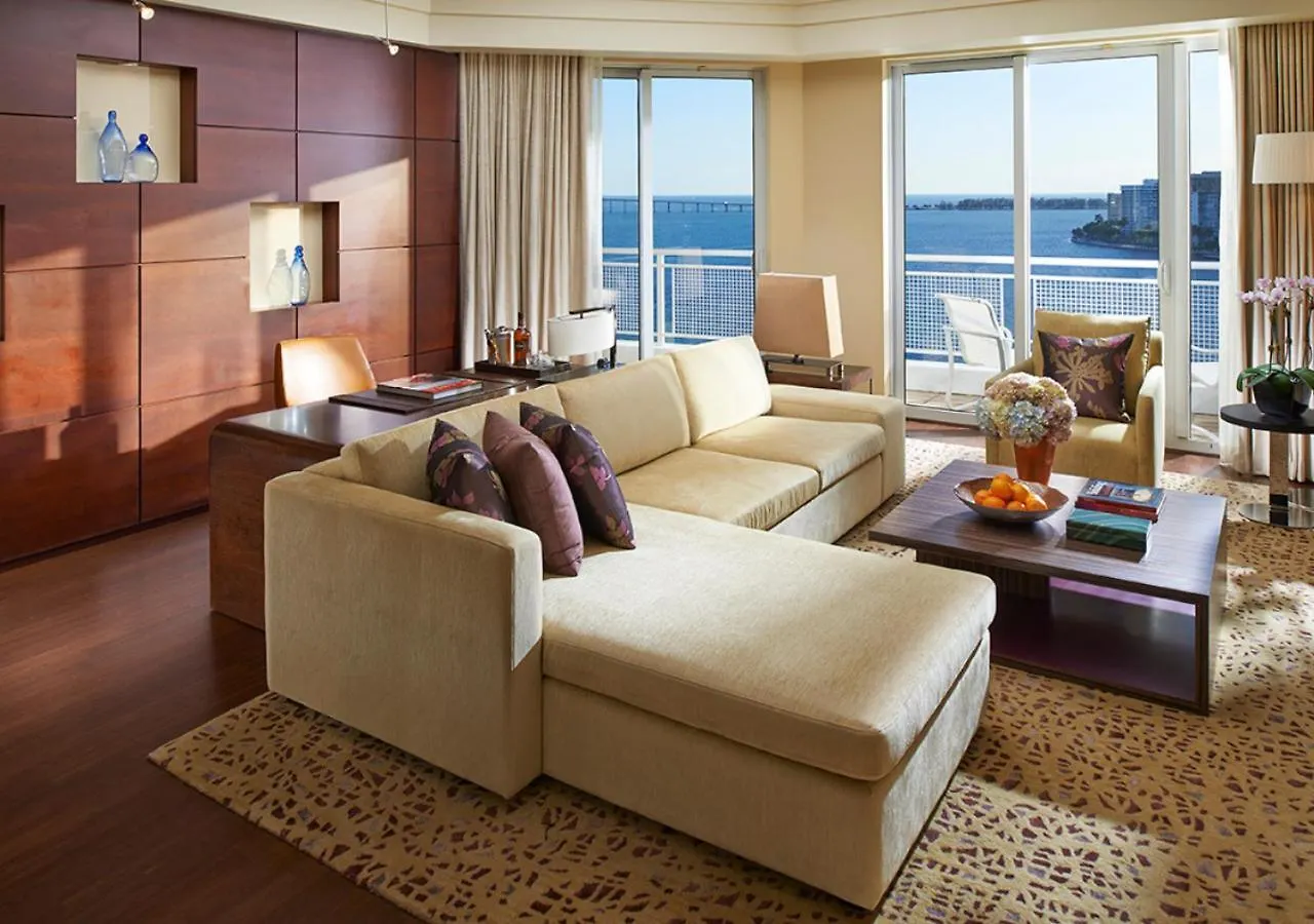 Mandarin Oriental, Hotell