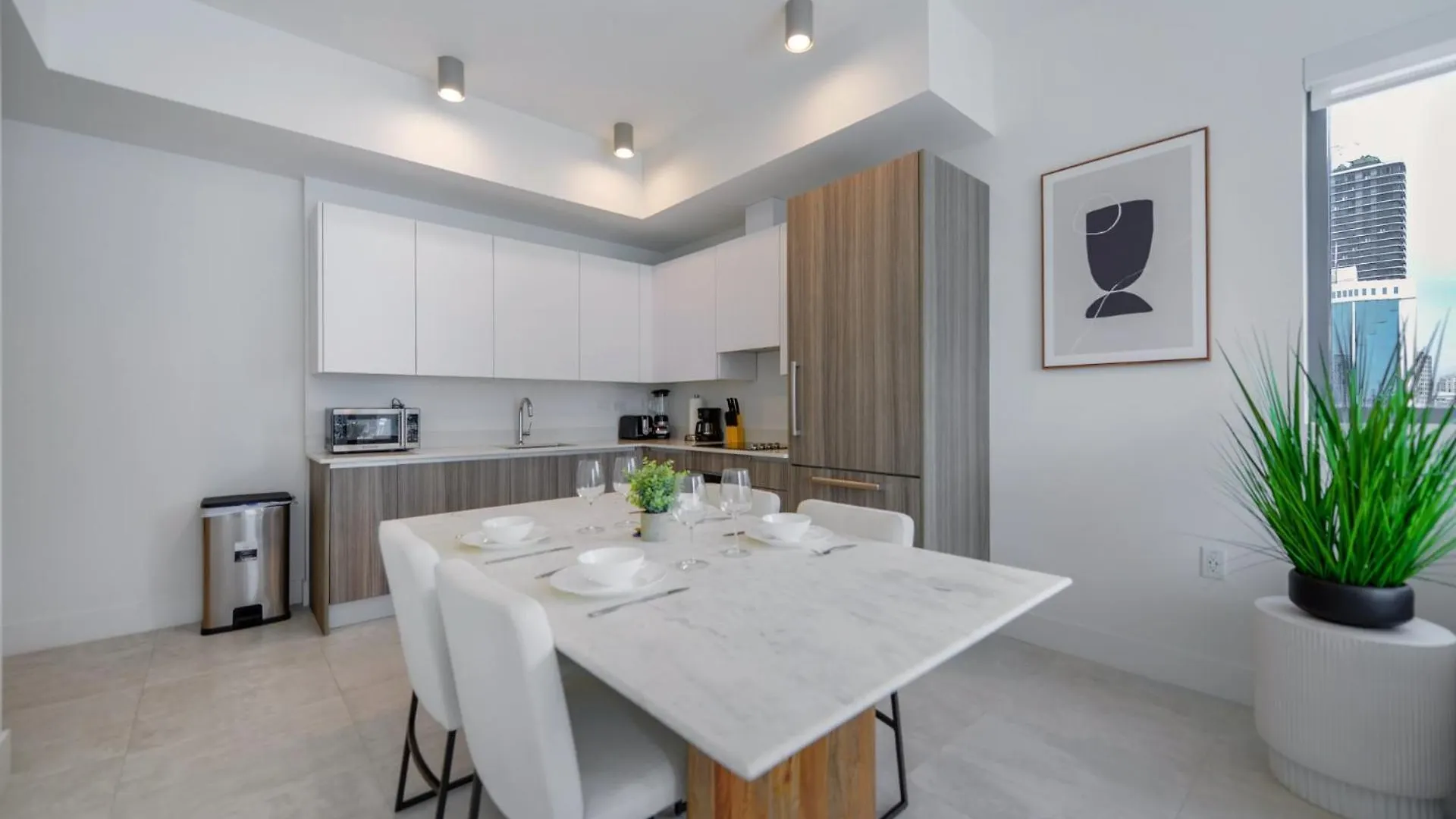 Apartment With Amazing Views In The Heart Of Brickell
