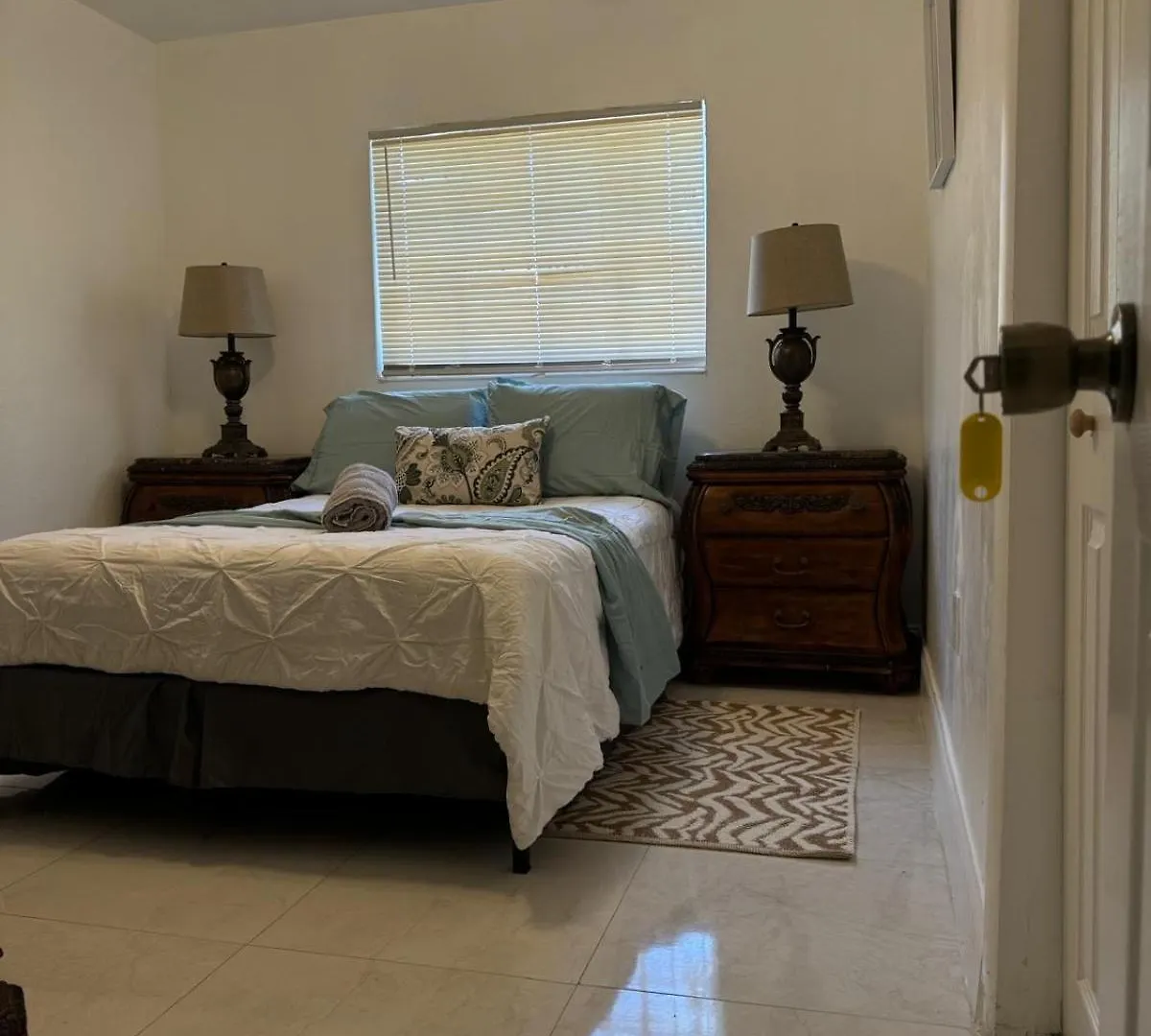 Hostel Ludge By Airport Miami