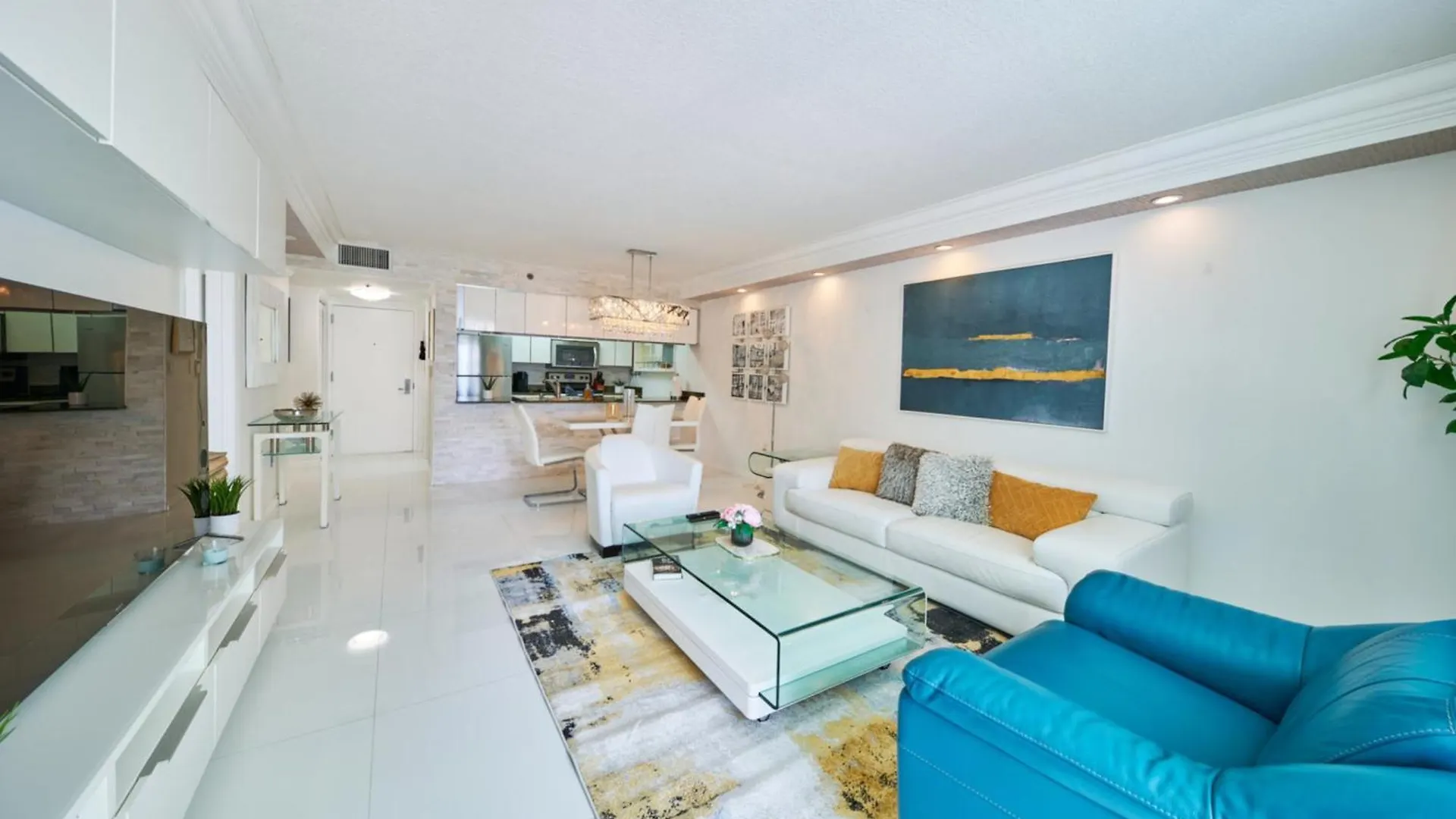 Serene View 1 Br Apartment *
