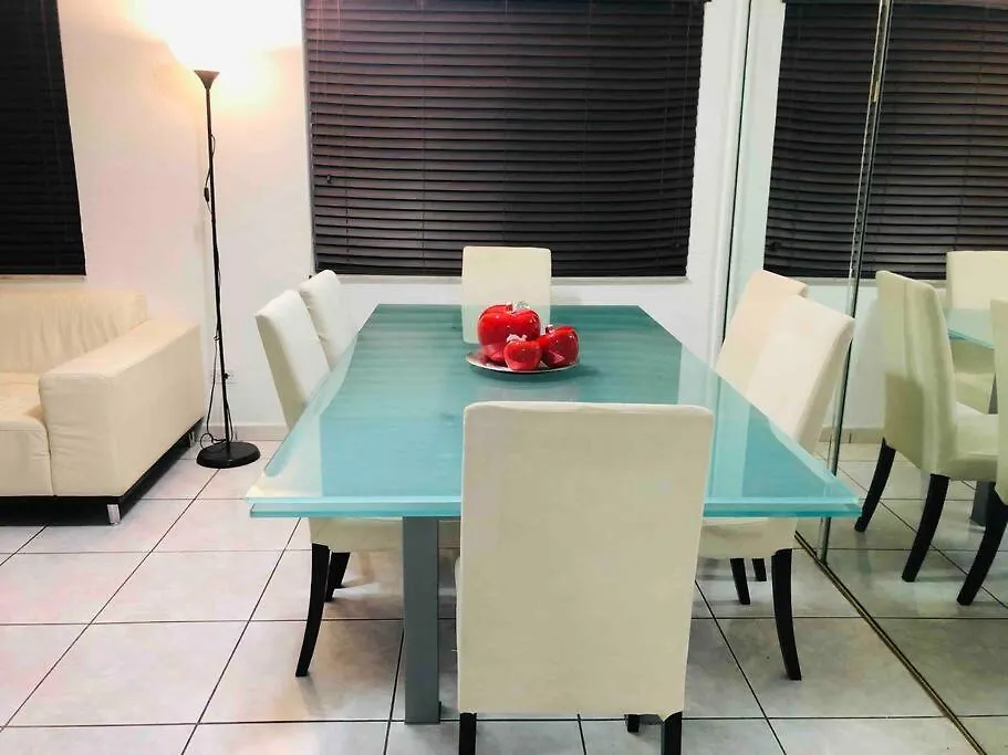Holiday home Ana House In Miami
