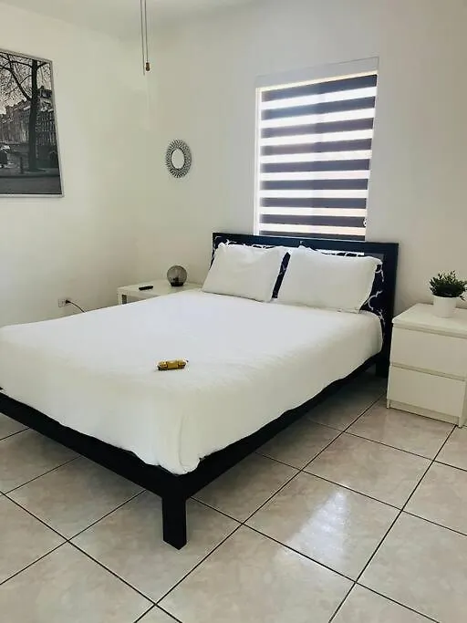 Ana House In * Miami
