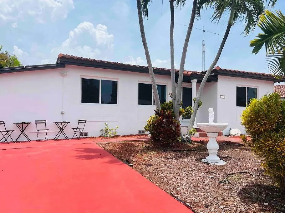 Holiday home Ana House In