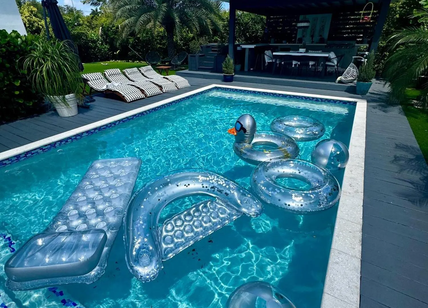 Villa Pura Vida Miami