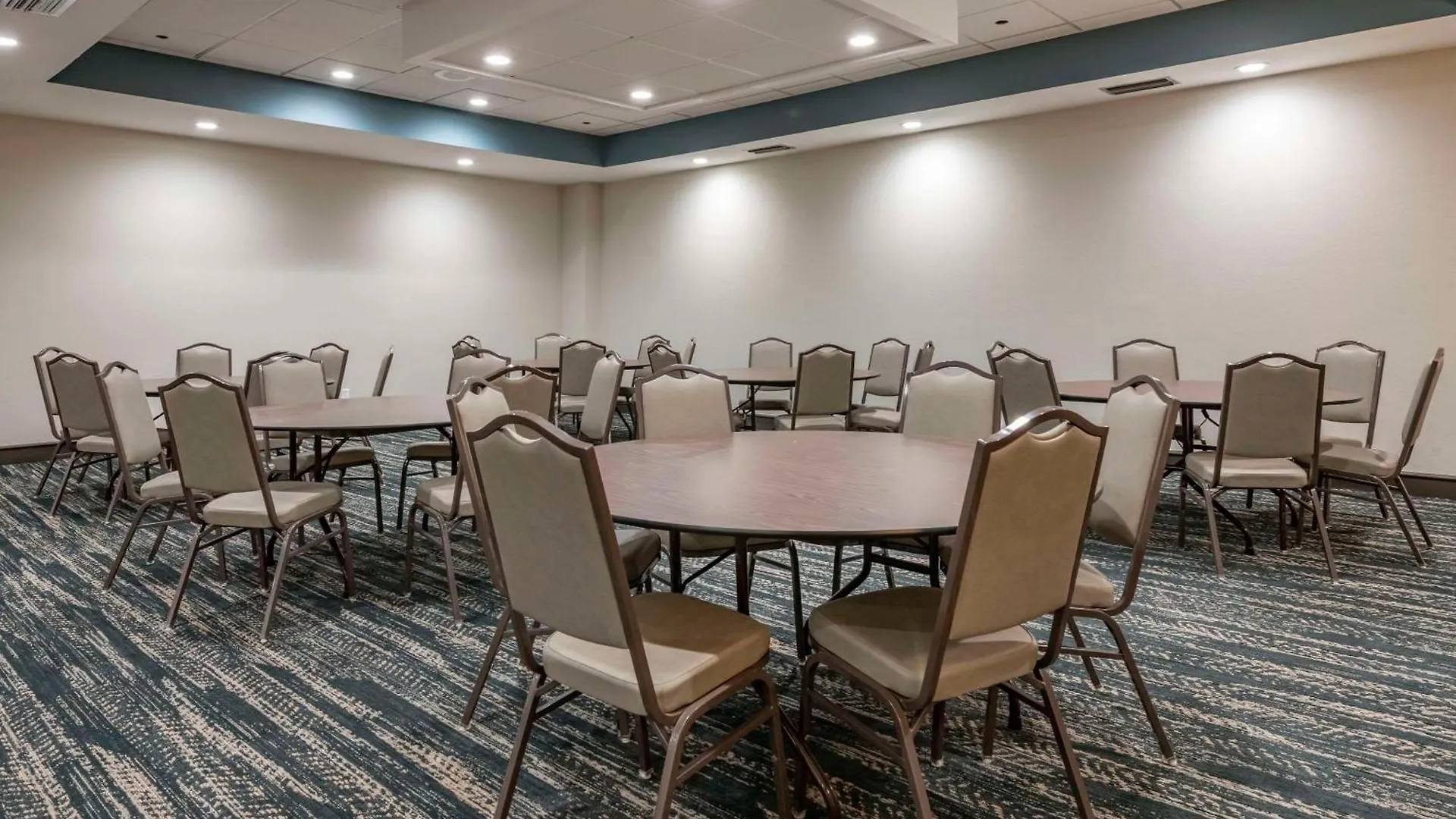 Comfort & Downtown Brickell-port Of Hotel