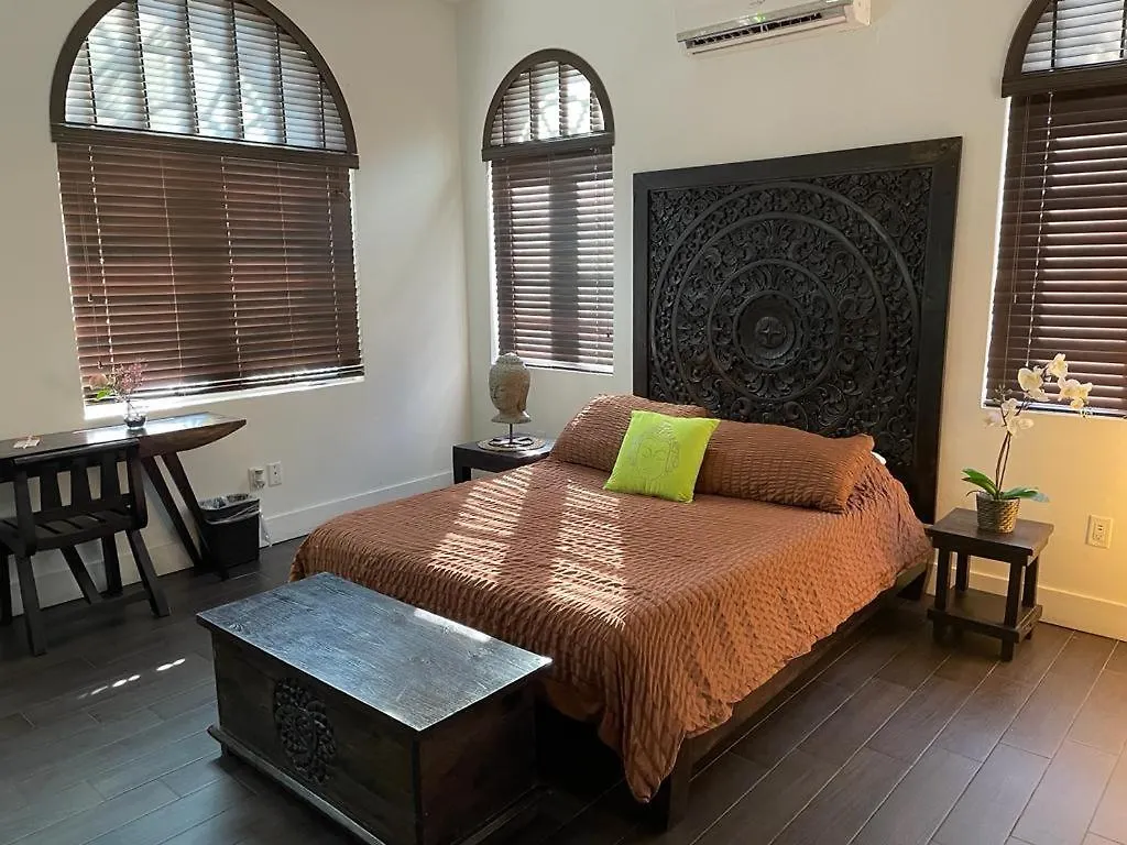 Vive Zen Master For 4 Guests *