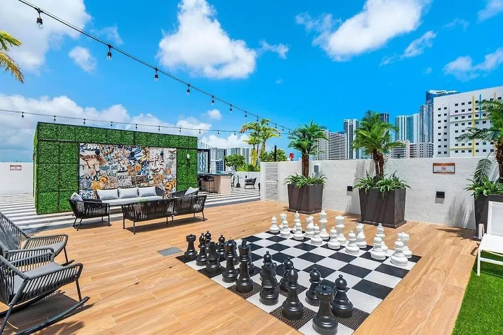 Apartmán Downtown King Bed, Luxe Condo, Free Parking *