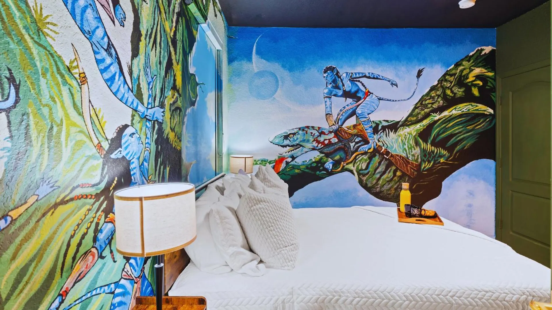 Avatar Luxe 5br W Cinema, Pool, Game & Bbq Miami