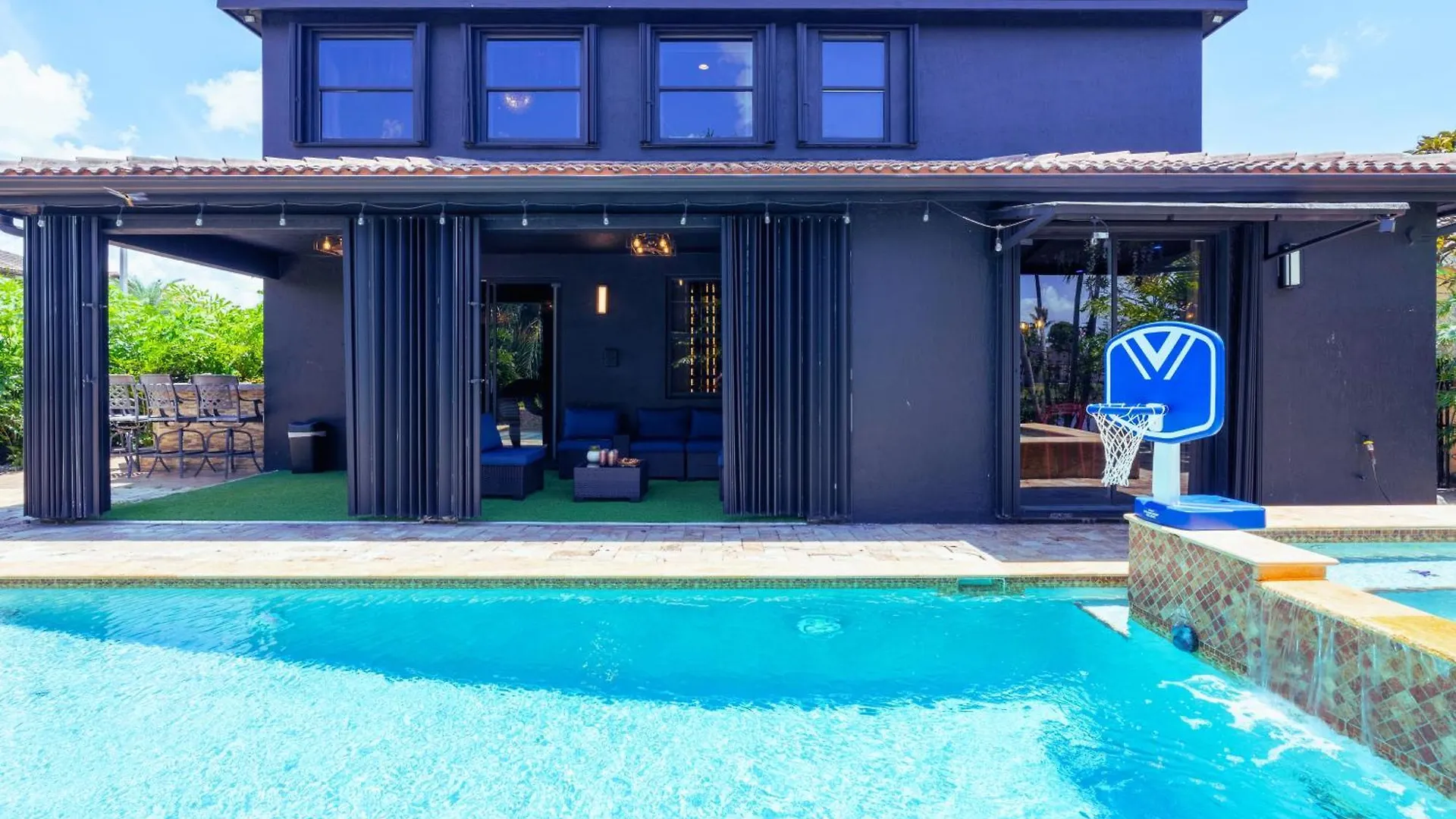 Villa Avatar Luxe 5br W Cinema, Pool, Game & Bbq *