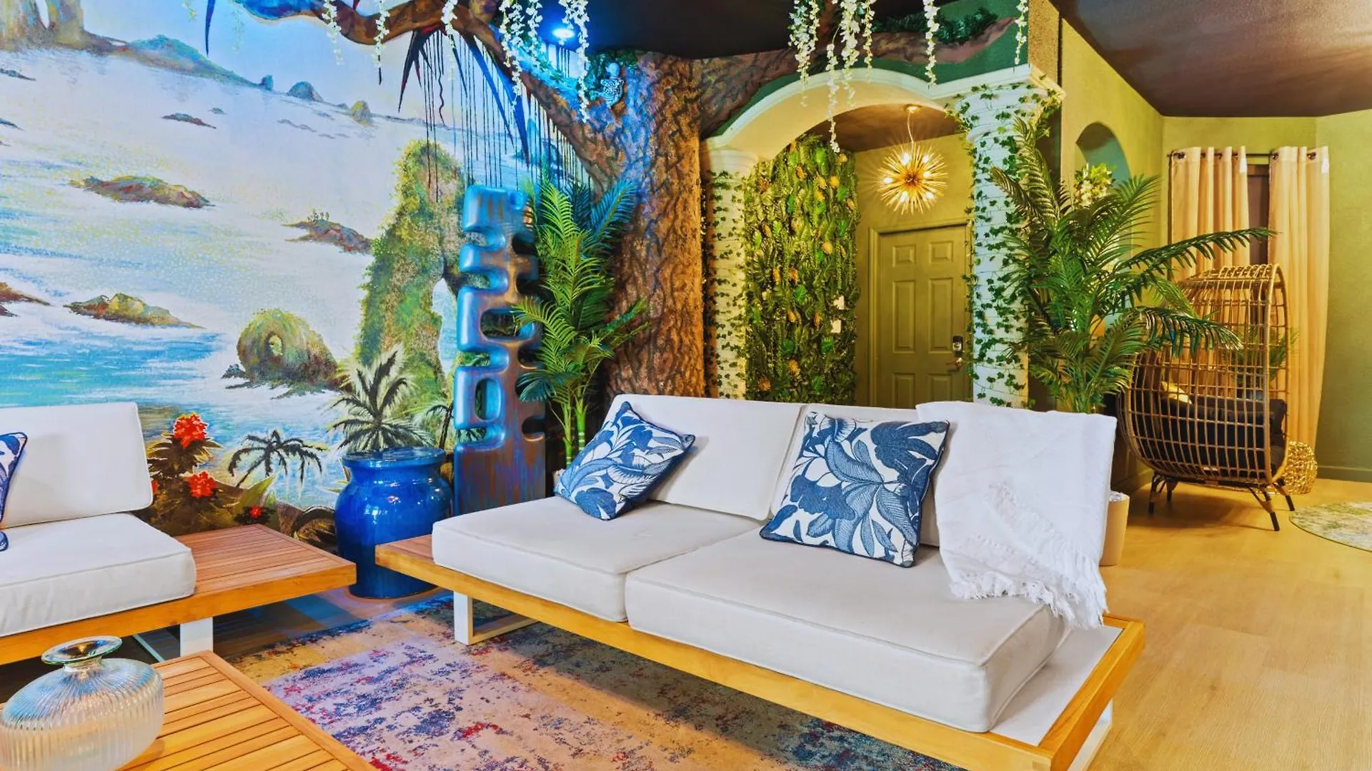 Avatar Luxe 5br W Cinema, Pool, Game & Bbq *