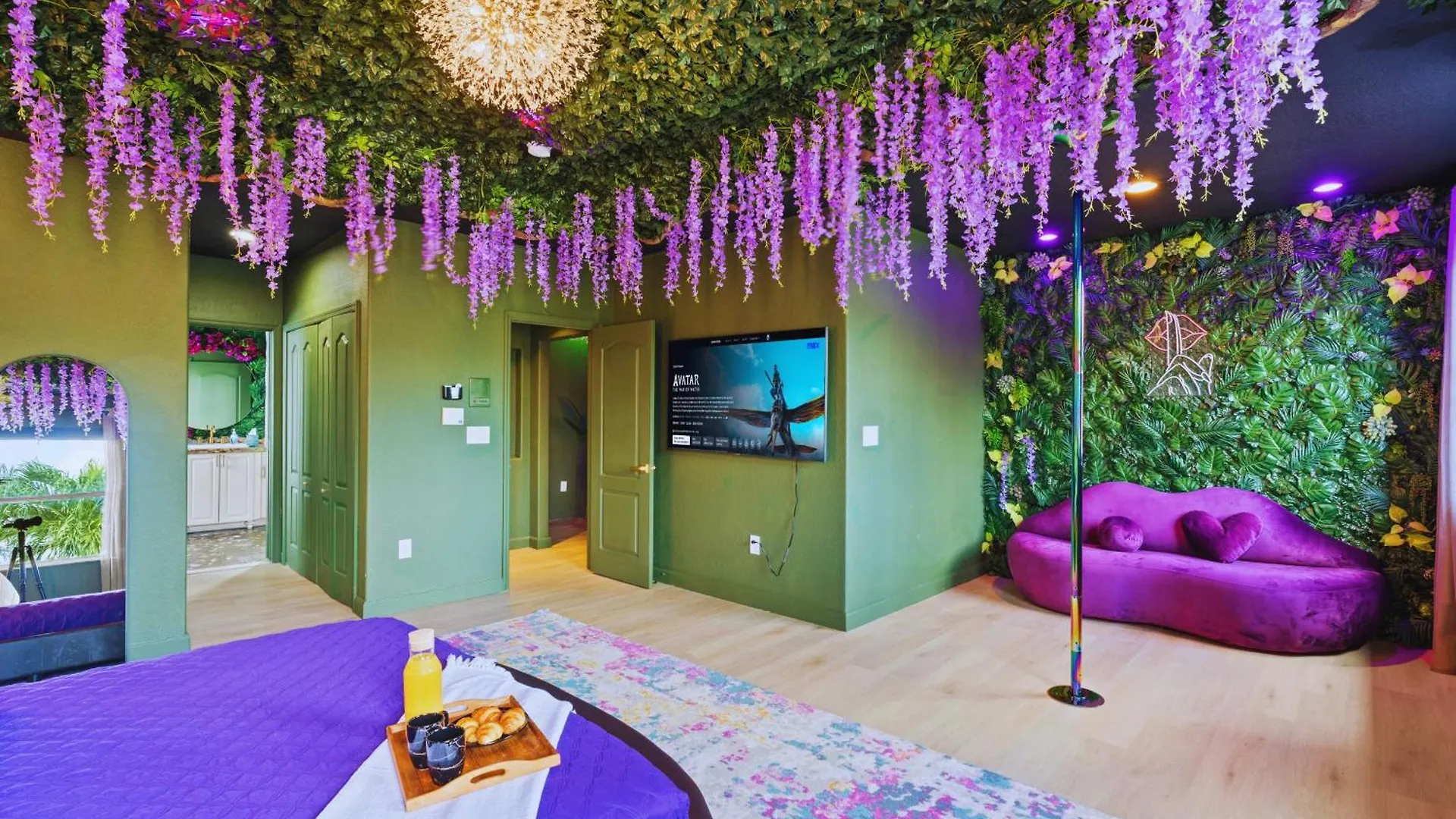 Avatar Luxe 5br W Cinema, Pool, Game & Bbq * Miami