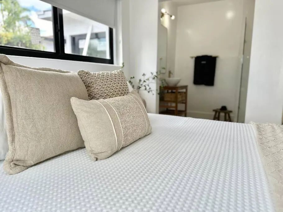 Holiday home Pool Sleeps 8 Mins To Calle 8 Sobe Brickell