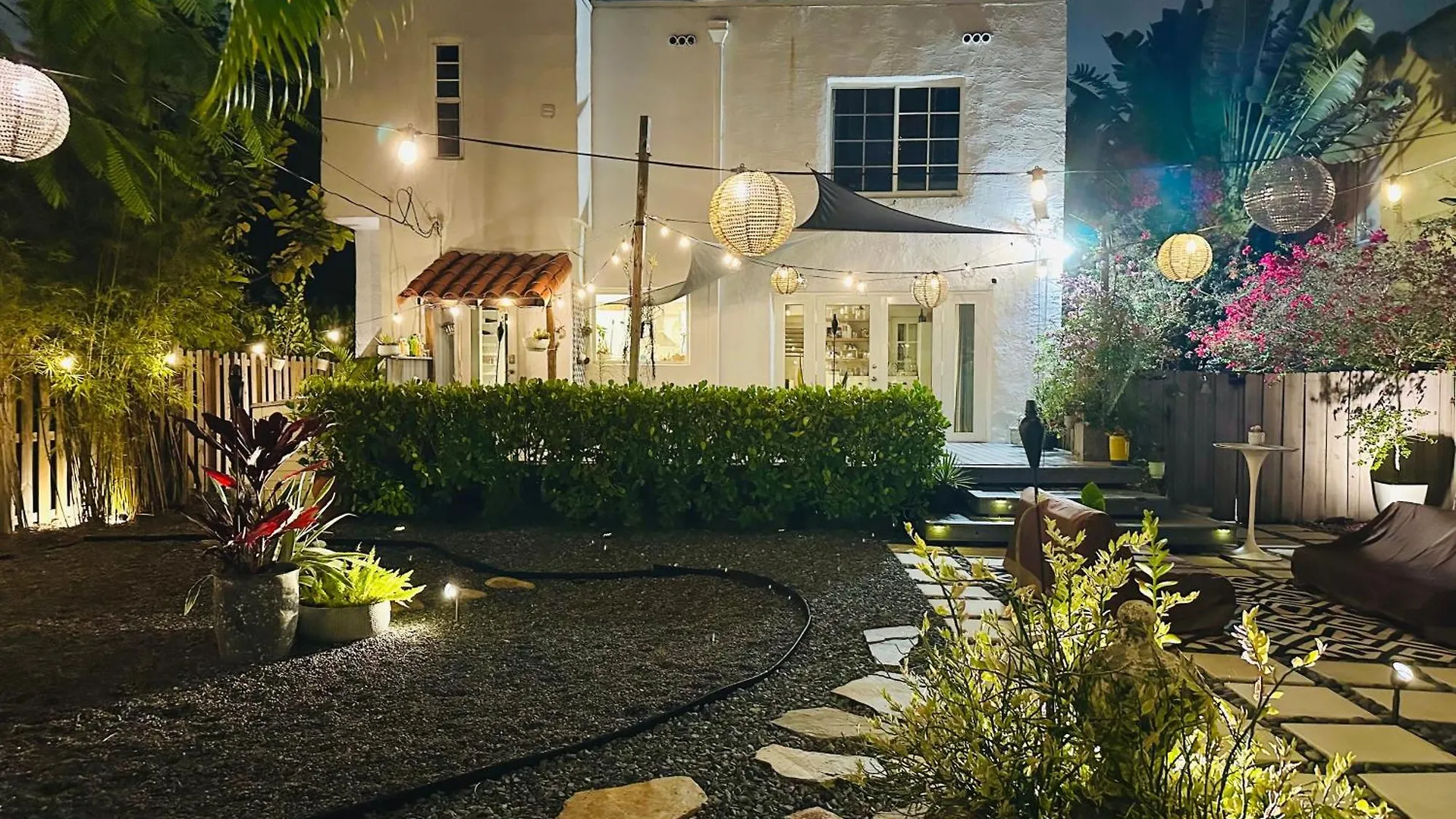 Holiday home Design District Luxury The Perfect 3 Bedrooms *