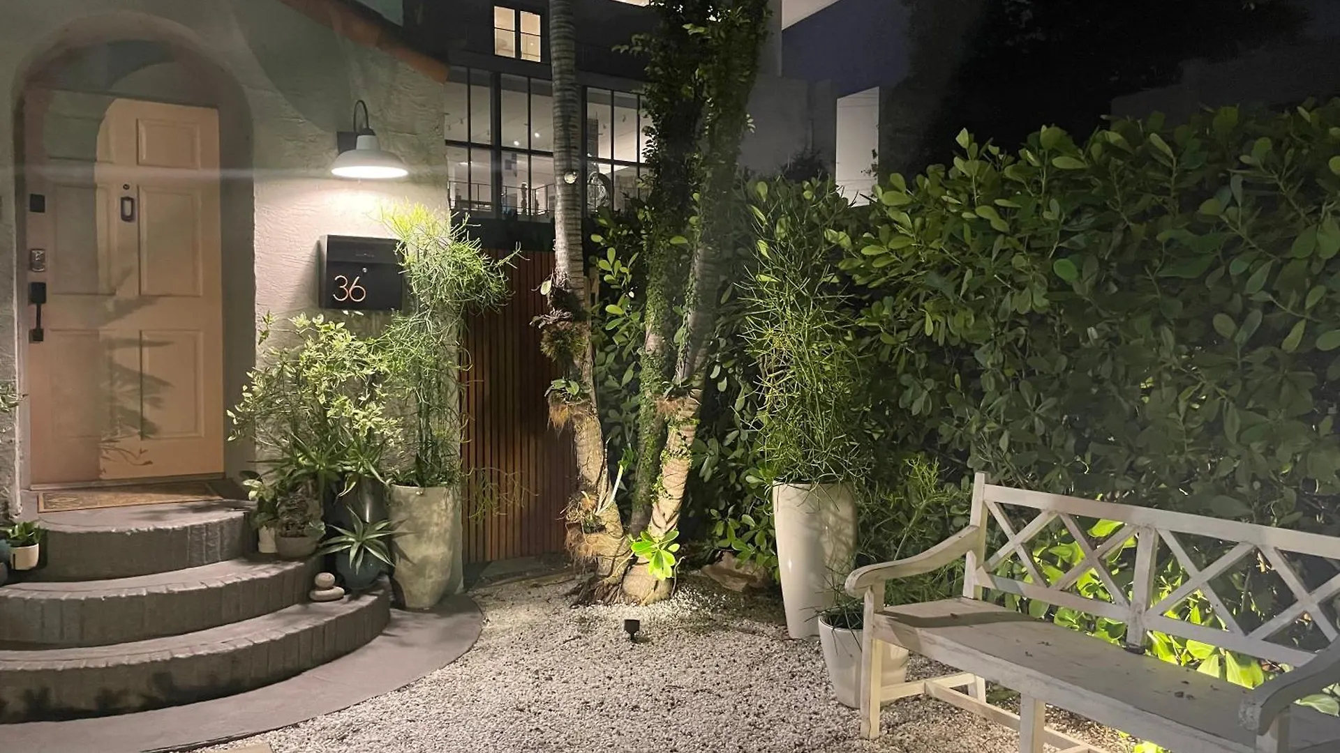 Design District Luxury The Perfect 3 Bedrooms Holiday home