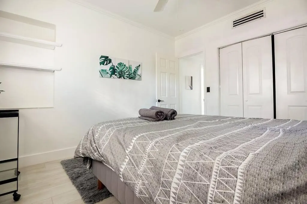 Holiday home Stylish 3-bed, 2-bath Near Downtown Miami