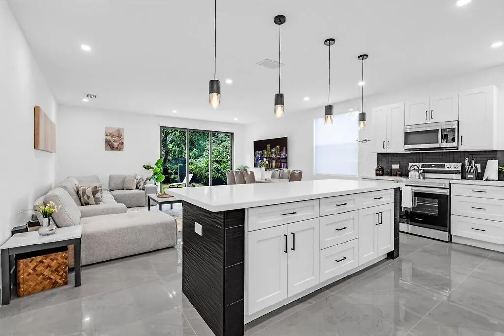 Paraiso House 10 Ppl 3 Mins Walk Douglas Park * Miami