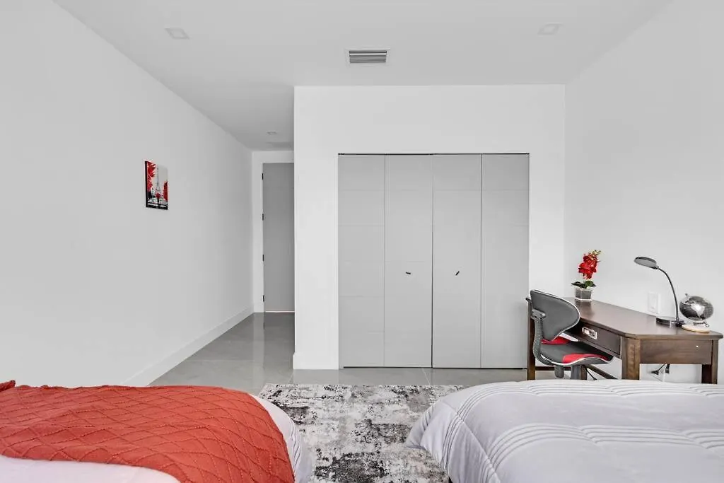 Paraiso House Pool 10 Ppl 6 Mins Coconut Grove 度假居 *
