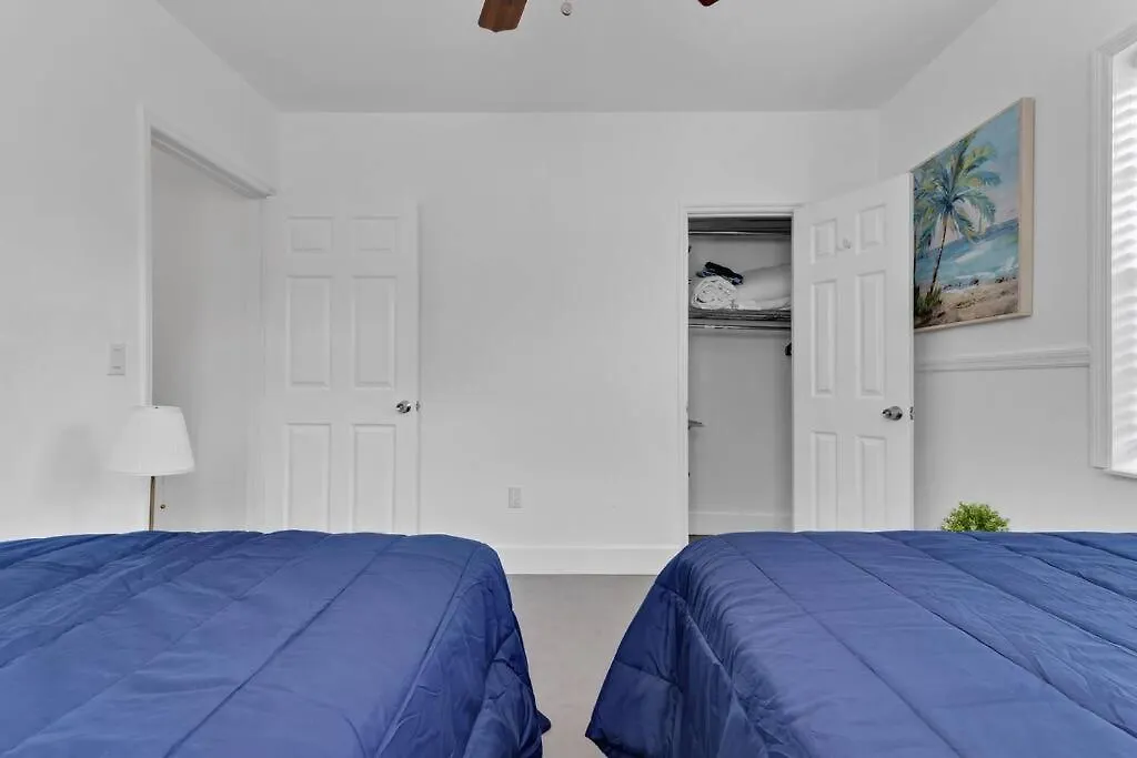 別荘 Brickell Marvellous Stunning House 12 People