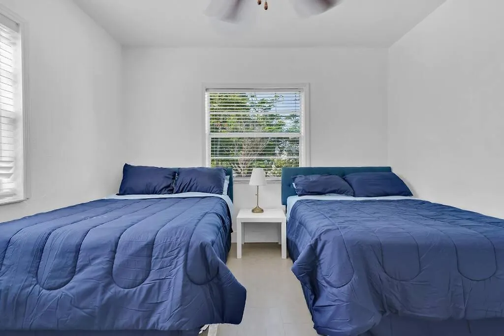 Brickell Marvellous Stunning House 12 People * マイアミ