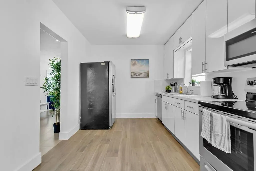 Brickell Marvellous Stunning House 12 People マイアミ