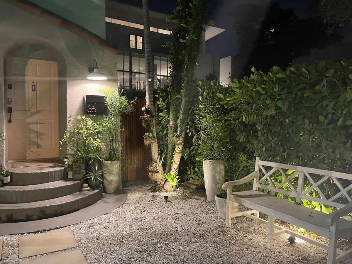 Design District Luxury The Perfect 3 Bedrooms Holiday home *