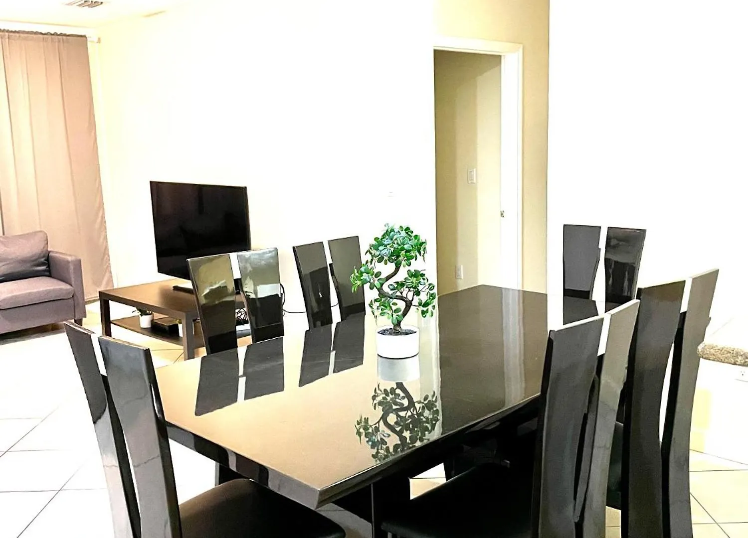 Private Bedroom In - Coral Gables 601 Homestay *