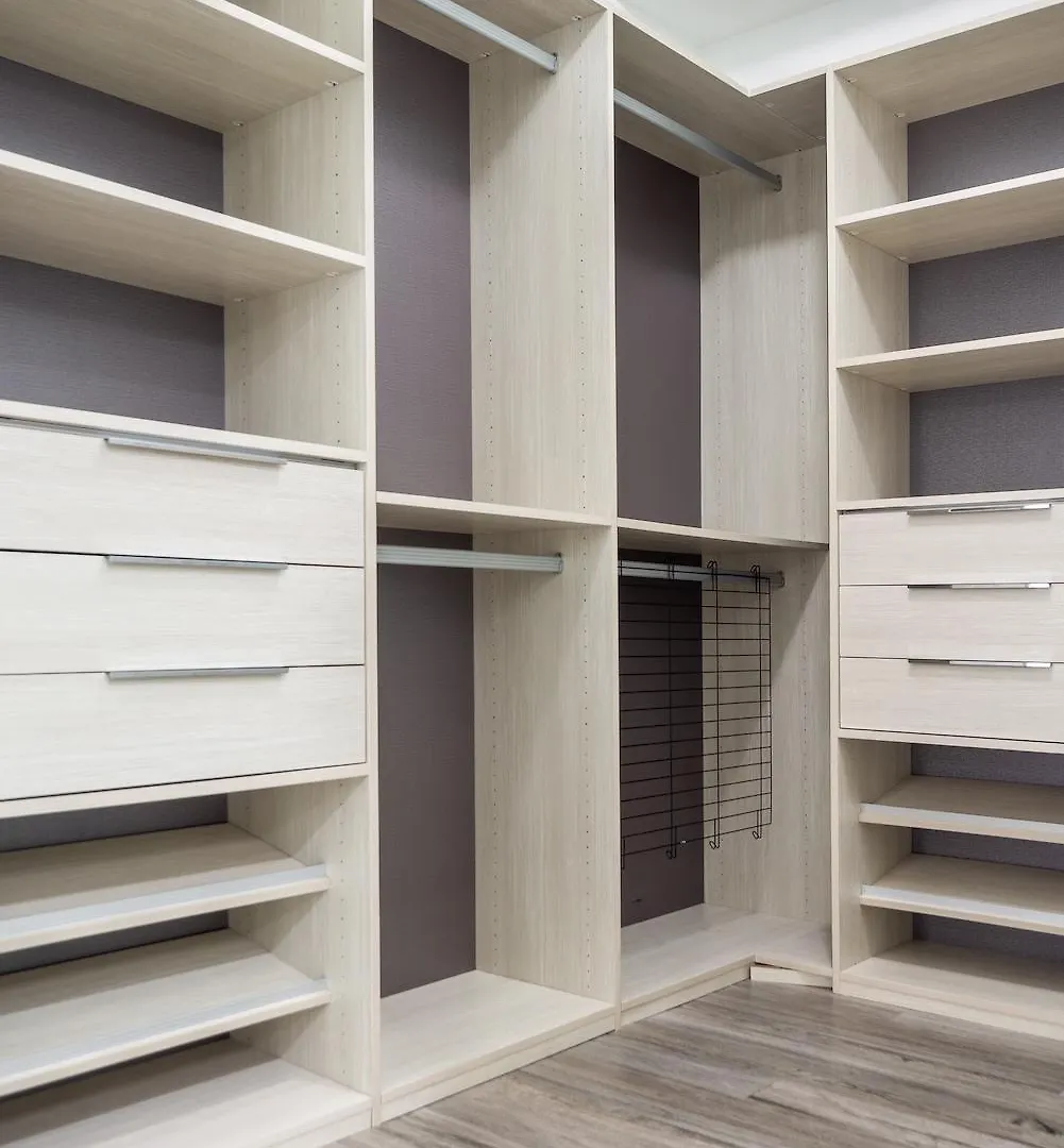 Stylish 2br With Private Balcony Apartment *