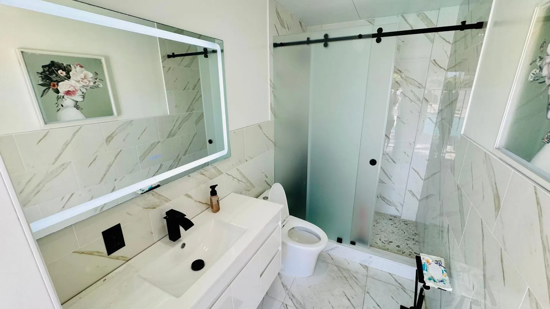 Heated Pool Hot Tub Holiday home Miami