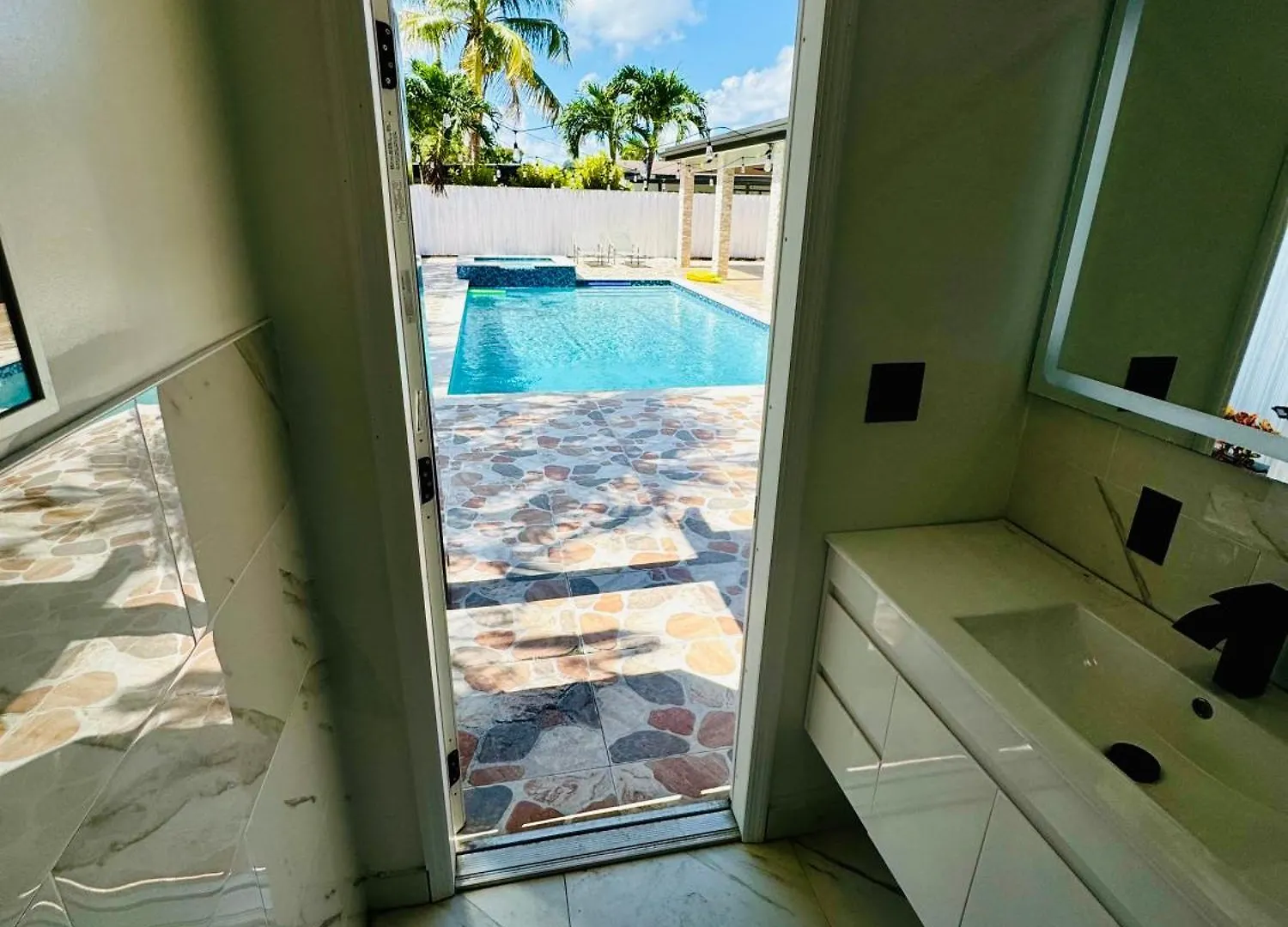 Holiday home Heated Pool Hot Tub