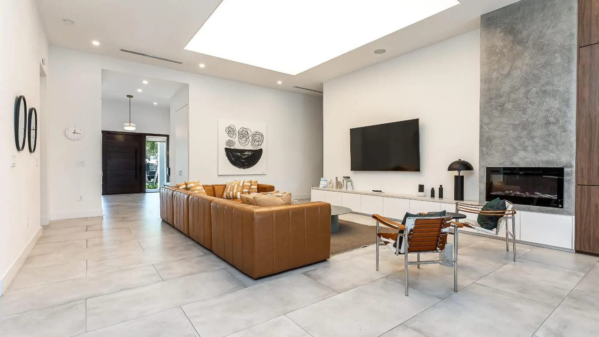 Super Modern Waterfront Paradise Near The
