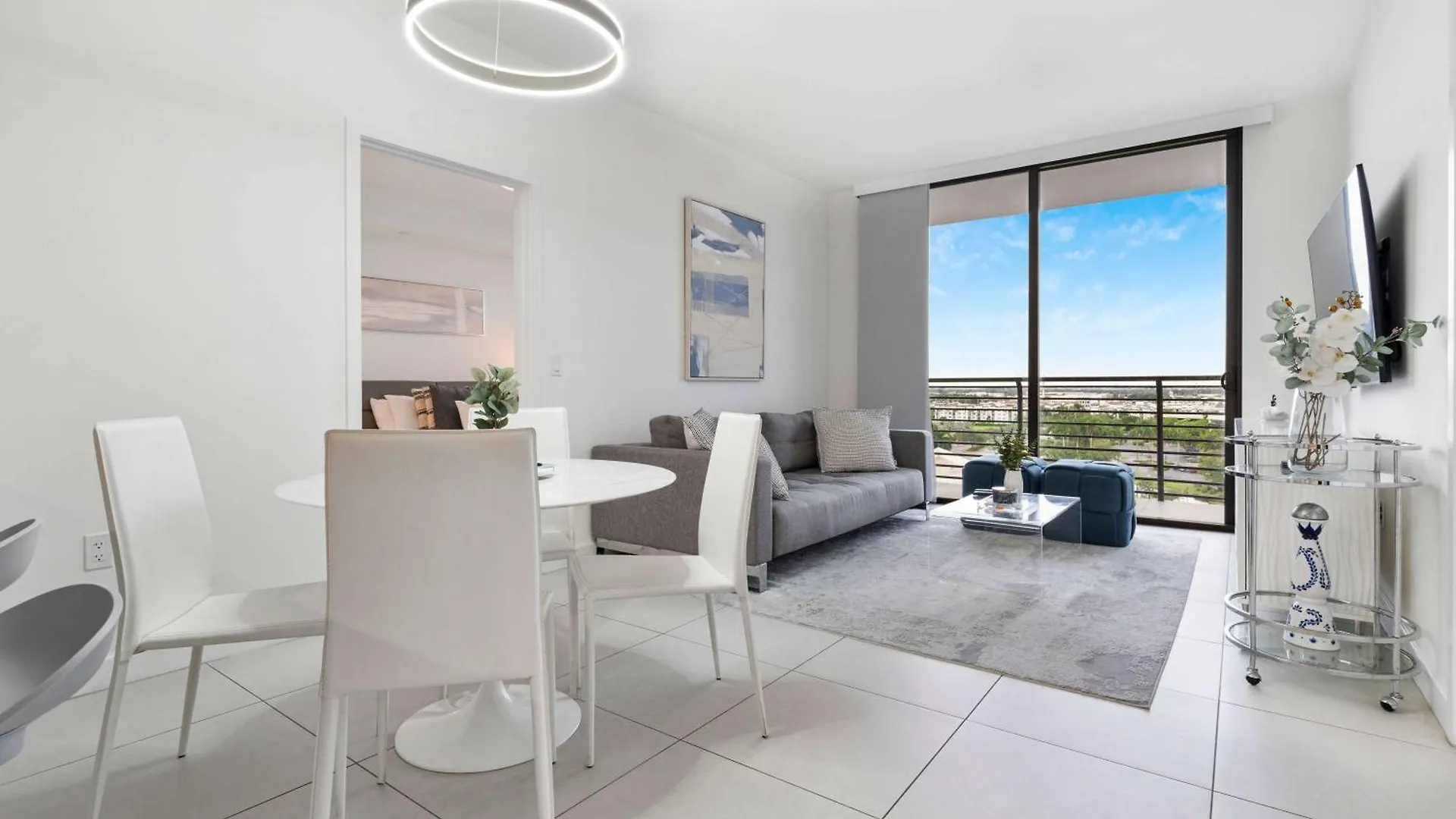 Holiday home La Central- Cityplace Doral And Across From A Park Miami