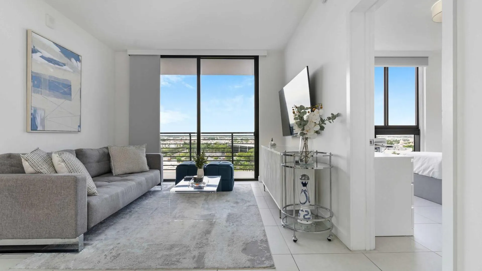 Holiday home La Central- Cityplace Doral And Across From A Park