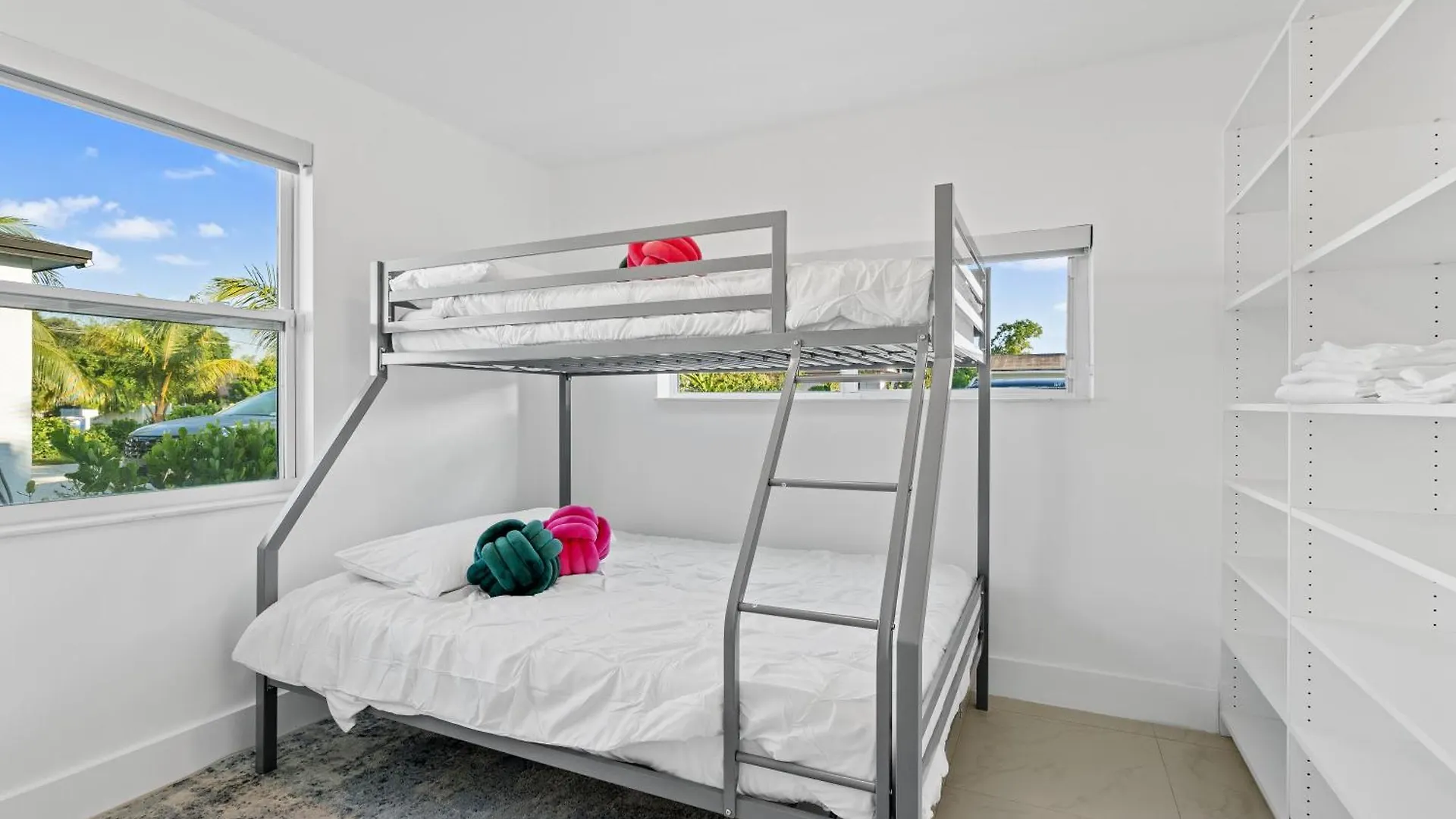 - Your Exclusive Luxury Escape With Private Pool And Mini Golf