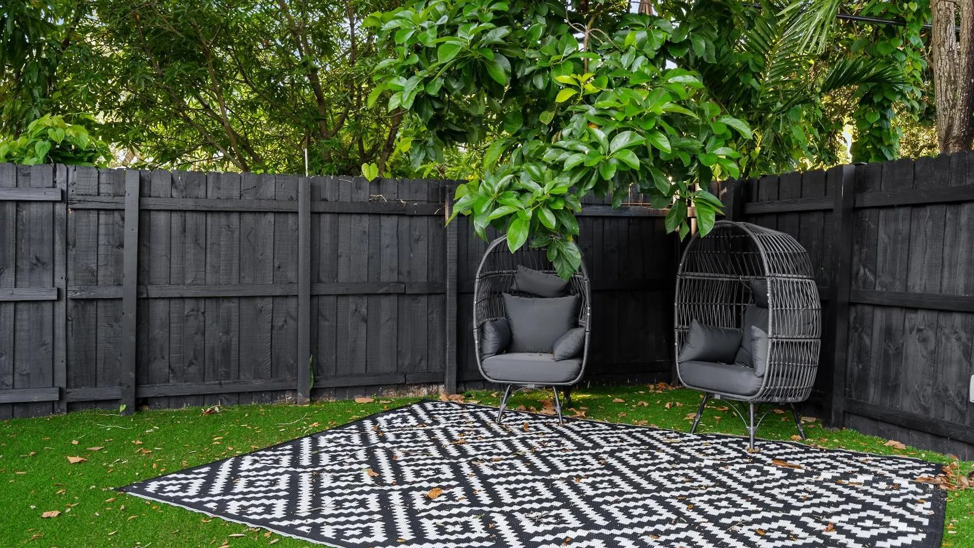 - Your Exclusive Luxury Escape With Private Pool And Mini Golf *