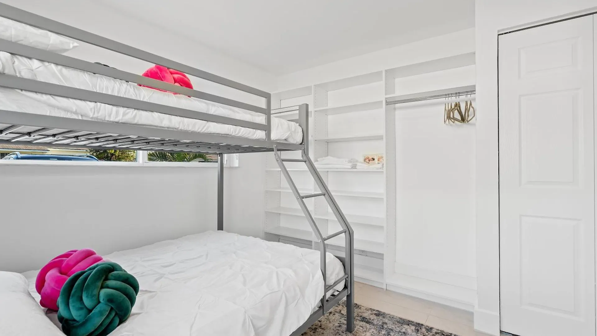 - Your Exclusive Luxury Escape With Private Pool And Mini Golf Villa