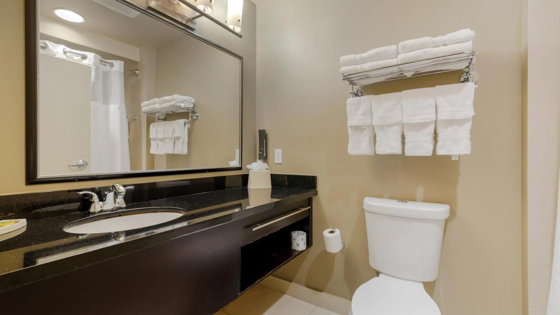 Hotel Western Miami Airport North & 3*